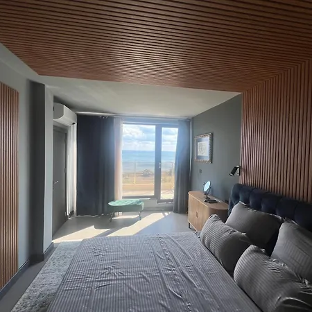 Panorama 아파트 *